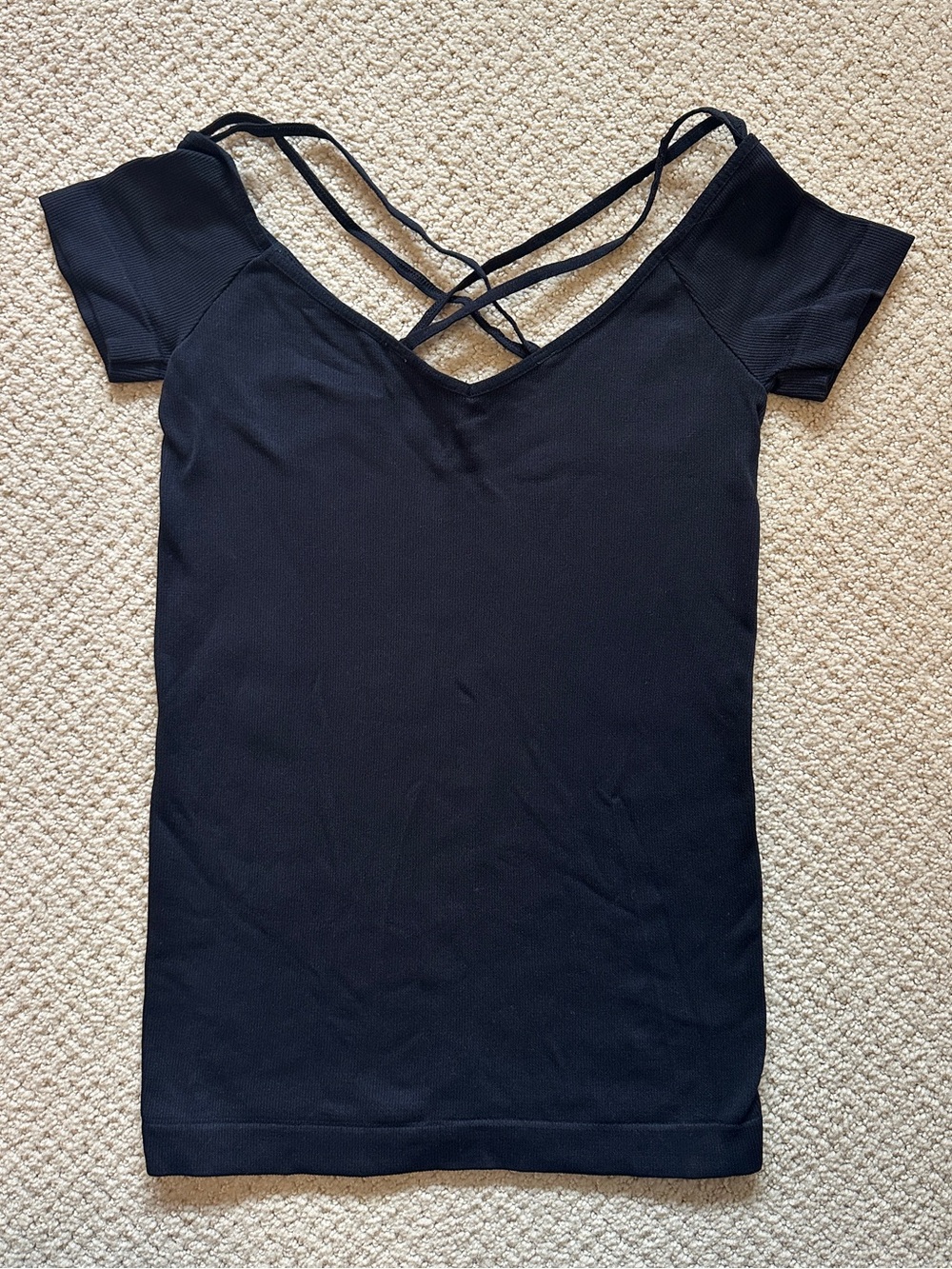 Free People Women’s Black Strappy V-Neck Super Stretchy Crop Top Size M/L